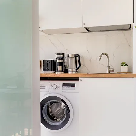 Deda W. Smart Tv - Ac - Washing Machine *