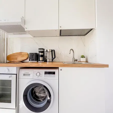 Deda W. Smart Tv - Ac - Washing Machine Holiday home Bucharest