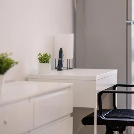 Deda W. Smart Tv - Ac - Washing Machine