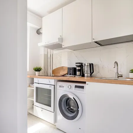 Deda W. Smart Tv - Ac - Washing Machine Bucharest